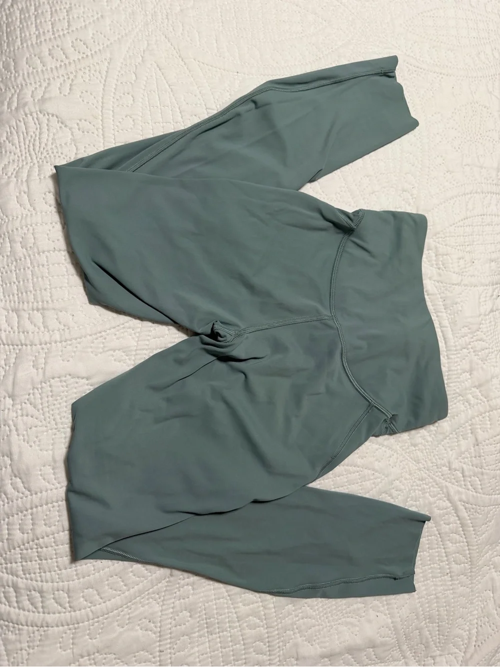 lululemon athletica Mid-Rise Leggings in Sage